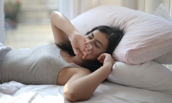 Una peor calidad del sueño es un factor de riesgo frente al desarrollo de pérdida de audición